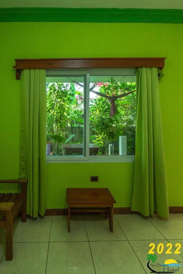 Sun Breeze Hotel El Remate Bagian luar foto