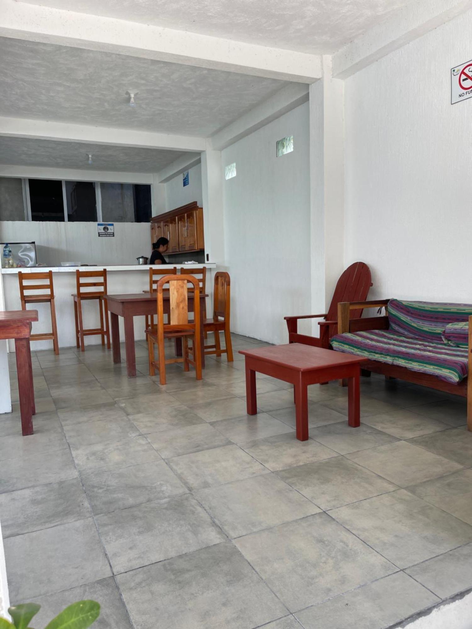 Sun Breeze Hotel El Remate Bagian luar foto